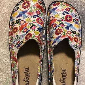 Alegria slip on women’s shoes